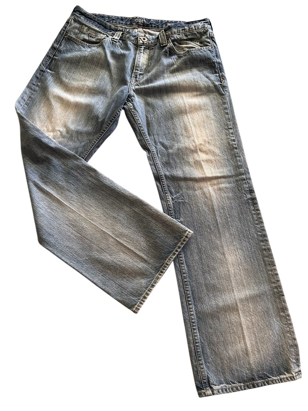 Y2K 2000 Guess Vintage Men's Light Blue Washed Denim Jeans -  size 36 waist